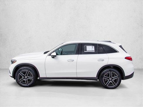 Certified 2026 Mercedes-Benz GLC 300 4MATIC image 8