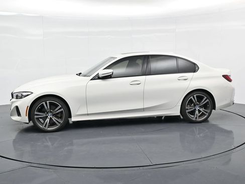 Used 2023 BMW 330i Sedan w/ Premium Package RWD image 2