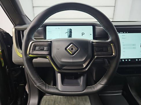 Used 2025 Rivian R1T Adventure image 26
