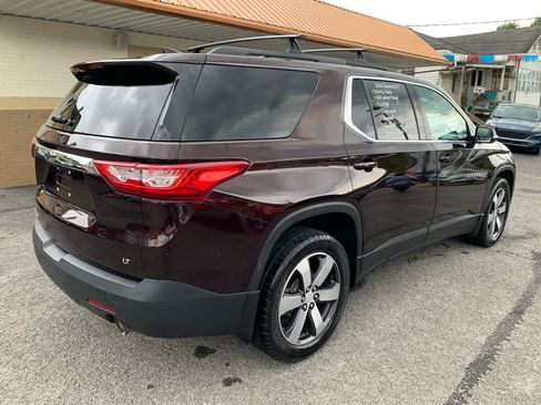 Used 2020 Chevrolet Traverse LT w/ LT Premium Package AWD/4WD image 5