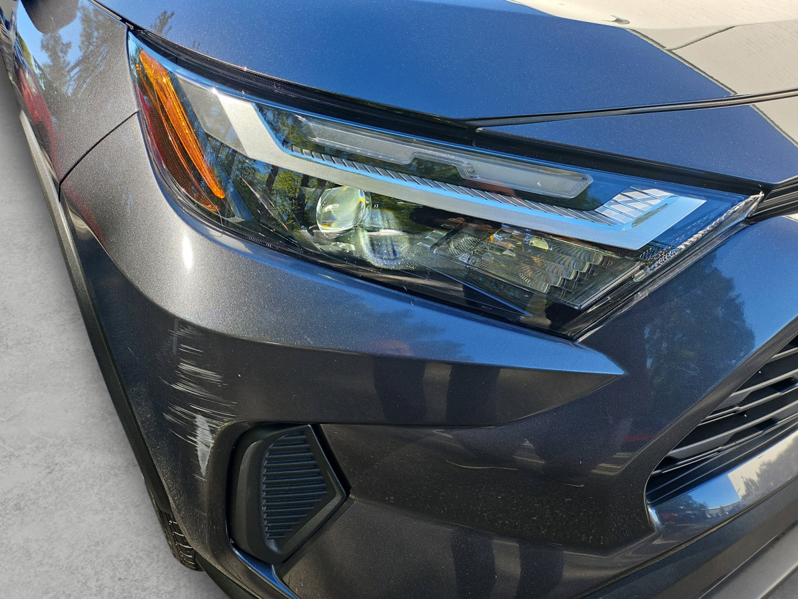 Used 2023 Toyota RAV4 XLE FWD image 39