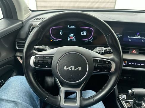 Used 2023 Kia Sportage EX FWD image 12
