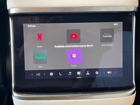 Used 2022 Tesla Model X Plaid image 20