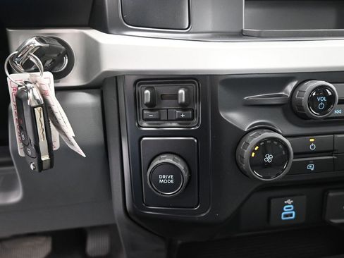 New 2026 Ford F550 2WD Regular Cab Super Duty image 14