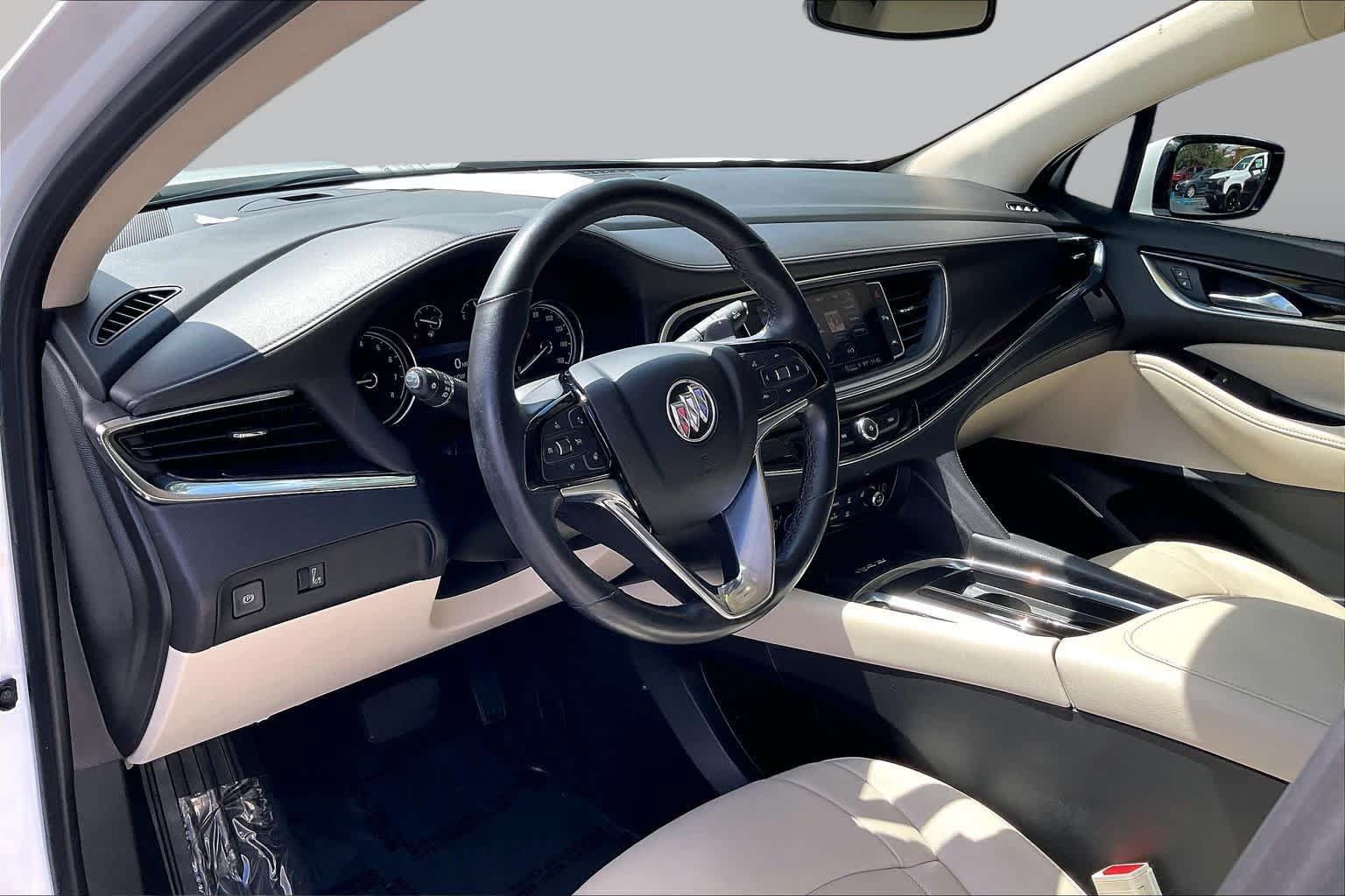 Used 2023 Buick Enclave Essence FWD image 26