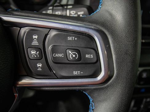Used 2024 Jeep Wrangler High Altitude AWD/4WD image 22