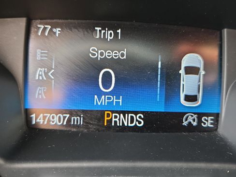 Used 2017 Ford Escape Titanium image 15