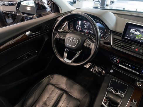 Used 2018 Audi Q5 2.0T Premium Plus w/ Premium Plus Package AWD/4WD image 10