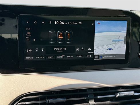 Used 2020 Hyundai Palisade Limited image 15