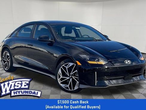 New 2025 Hyundai Ioniq 6 SEL image 1
