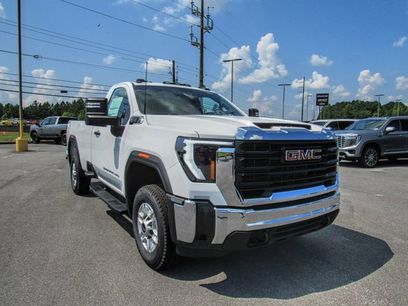 New 2025 GMC Sierra 2500 Pro
