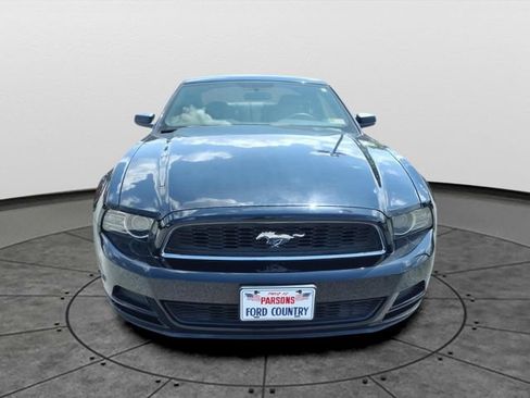 Used 2014 Ford Mustang Coupe RWD image 2