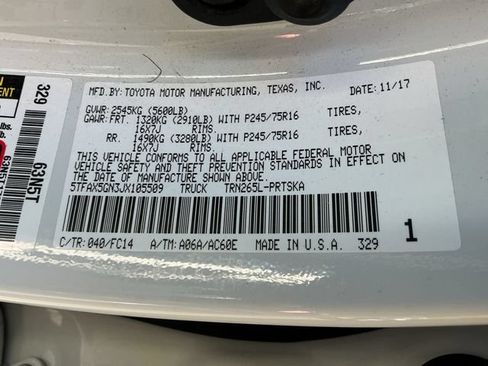 Used 2018 Toyota Tacoma SR5 RWD image 25