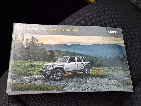 Used 2023 Jeep Wrangler Unlimited w/ Cold Weather Group AWD/4WD image 27