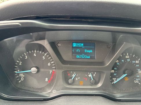 Used 2019 Ford Transit 250 130 Low Roof w/ Exterior Upgrade Package RWD image 18