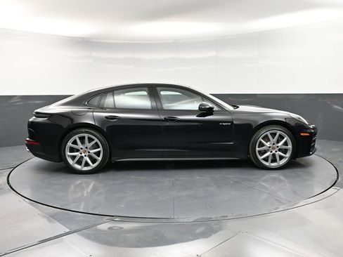 New 2026 Porsche Panamera 4 image 9
