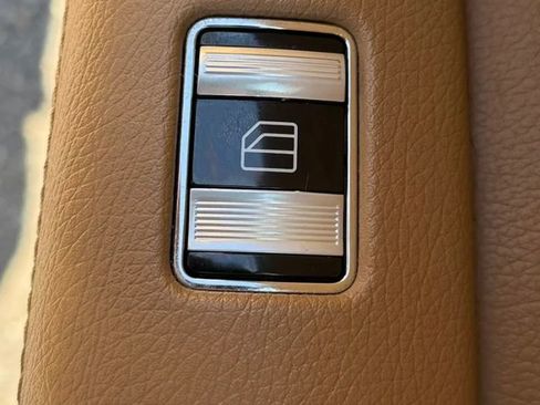 Used 2007 Mercedes-Benz S 550 4MATIC image 34