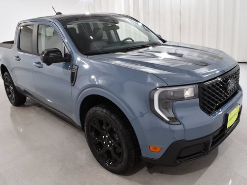 New 2026 Ford Maverick Lariat w/ Black Appearance Package AWD/4WD image 5