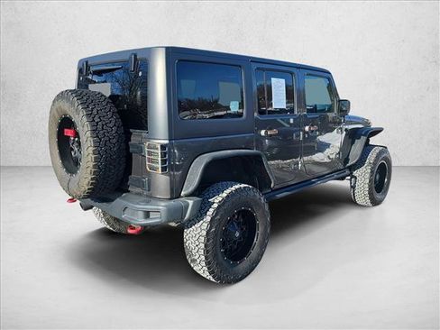 Used 2016 Jeep Wrangler Unlimited Rubicon image 5