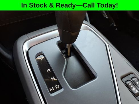 Used 2024 Subaru Crosstrek 2.0i Premium image 14