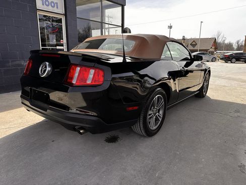 Used 2010 Ford Mustang Premium image 8