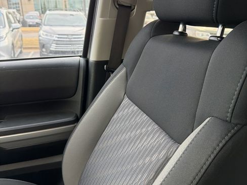 Used 2018 Toyota Tundra SR5 image 10