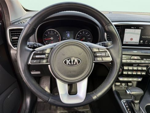 Used 2022 Kia Sportage EX w/ EX Technology Package FWD image 52