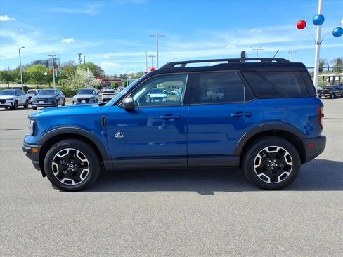 Certified 2023 Ford Bronco Sport Outer Banks w/ Tech Package image 2