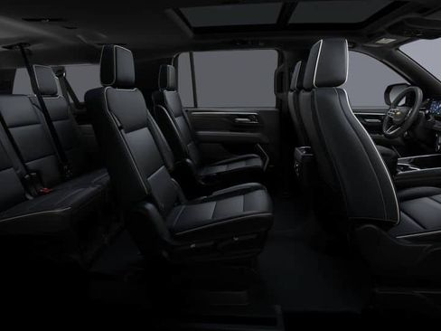 New 2026 Chevrolet Suburban Premier w/ Sun And Tow Package AWD/4WD image 33