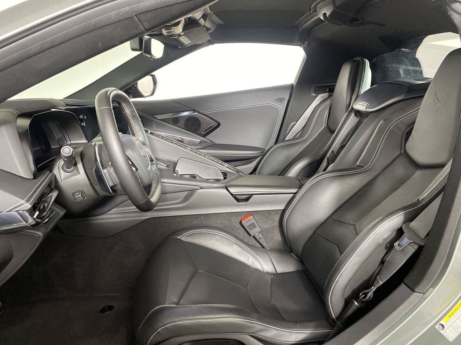 Used 2023 Chevrolet Corvette Stingray Preferred Cpe w/ Stealth Interior Trim Package RWD image 5