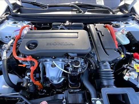 Used 2025 Honda Accord Sport image 31