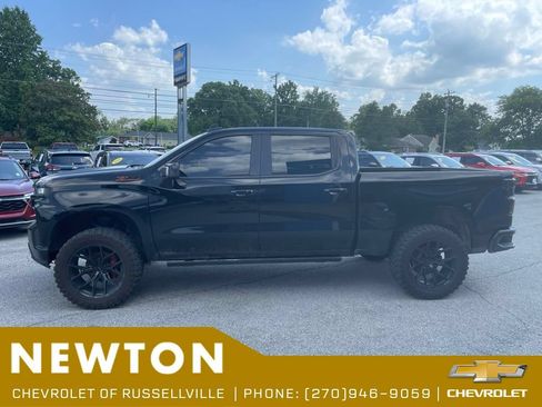 Used 2019 Chevrolet Silverado 1500 LT Trail Boss AWD/4WD image 11