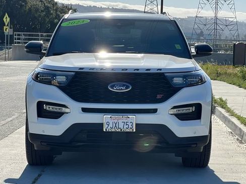 Used 2023 Ford Explorer ST w/ Equipment Group 401A AWD/4WD image 9