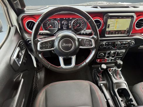 Used 2022 Jeep Wrangler Unlimited Rubicon w/ Cold Weather Group AWD/4WD image 27