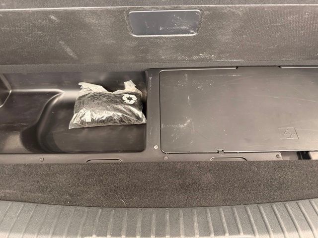 Used 2024 Ford Expedition Limited AWD/4WD image 7