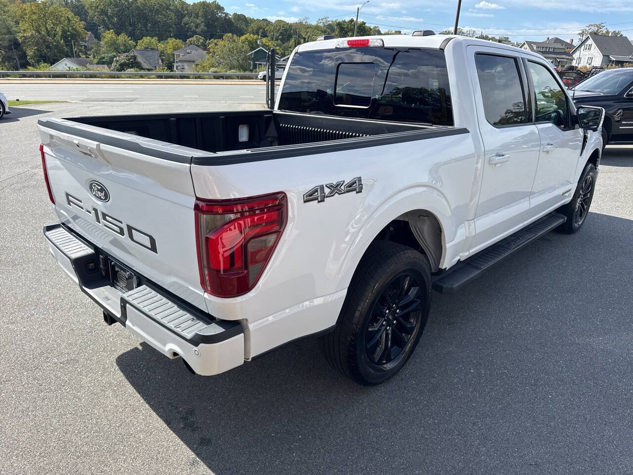 Used 2024 Ford F150 Lariat w/ Equipment Group 502A High AWD/4WD image 10
