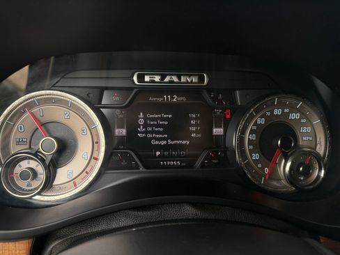 Used 2021 RAM 2500 Limited image 12