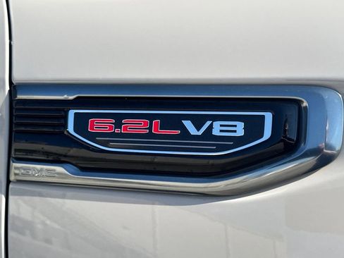 New 2026 GMC Sierra 1500 AT4 w/ AT4 Premium Package image 12