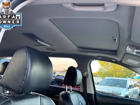 Used 2025 Kia Telluride S AWD/4WD image 19