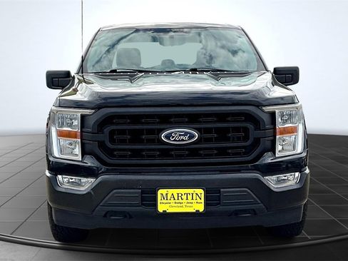 Used 2022 Ford F150 XL w/ Trailer Tow Package image 3