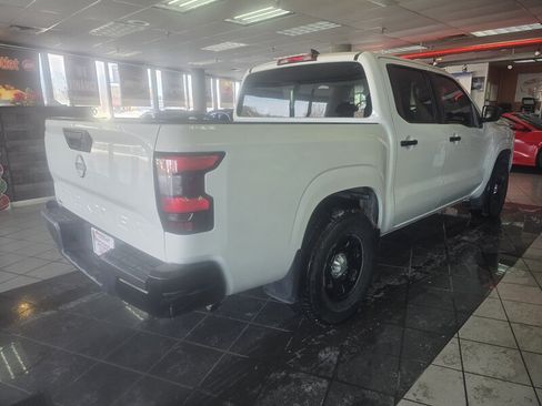Used 2022 Nissan Frontier S image 4