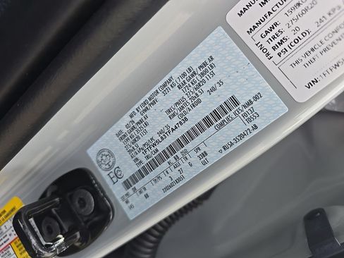 Used 2026 Ford F150 Lariat AWD/4WD image 15