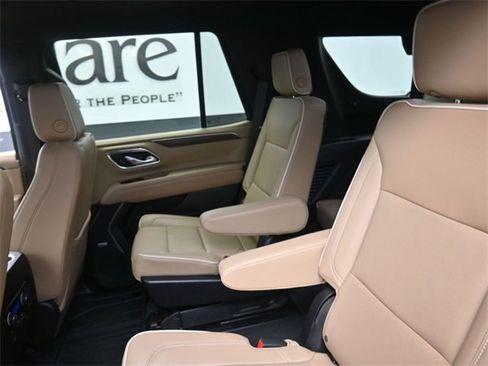 Used 2024 Chevrolet Tahoe Premier image 22