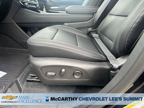 New 2026 Chevrolet Traverse LT w/ LPO, Floor Liner Package image 39