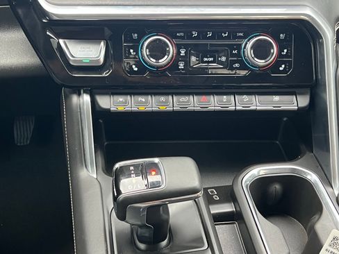 Used 2023 GMC Sierra 1500 Denali Ultimate image 34