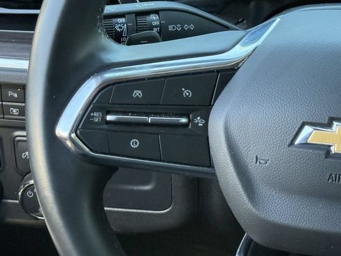Used 2025 Chevrolet Tahoe LT RWD image 13