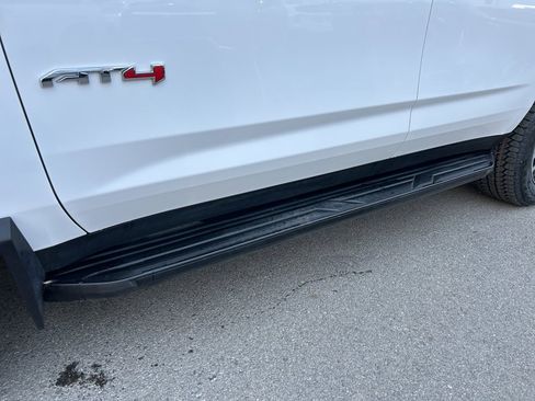 Used 2024 GMC Yukon AT4 w/ Max Trailering Package image 10