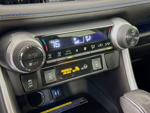 Used 2019 Toyota RAV4 XSE image 16