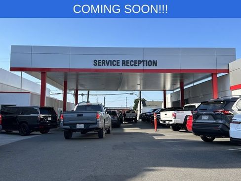 Used 2023 INFINITI QX50 Sport FWD image 36