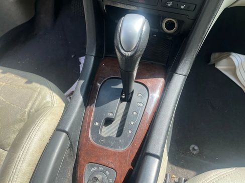 Used 2011 Saab 9-3 2.0T w/ Comfort Package image 16